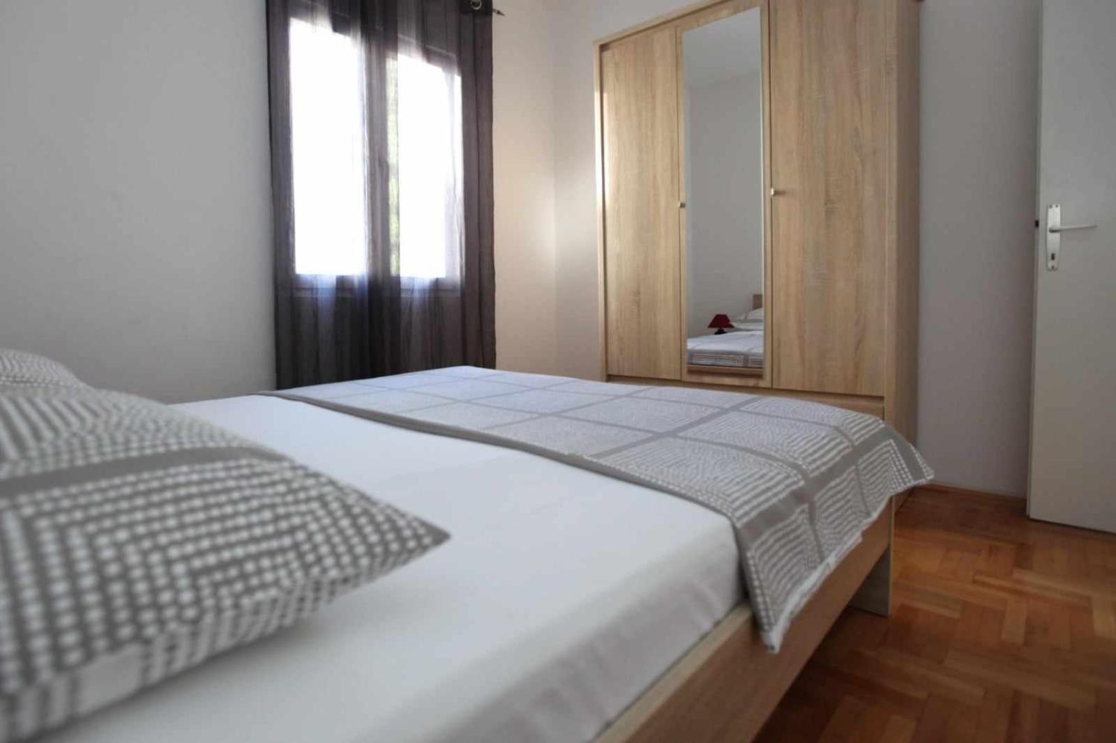 Apartmani Ivana Τρογκίρ Εξωτερικό φωτογραφία