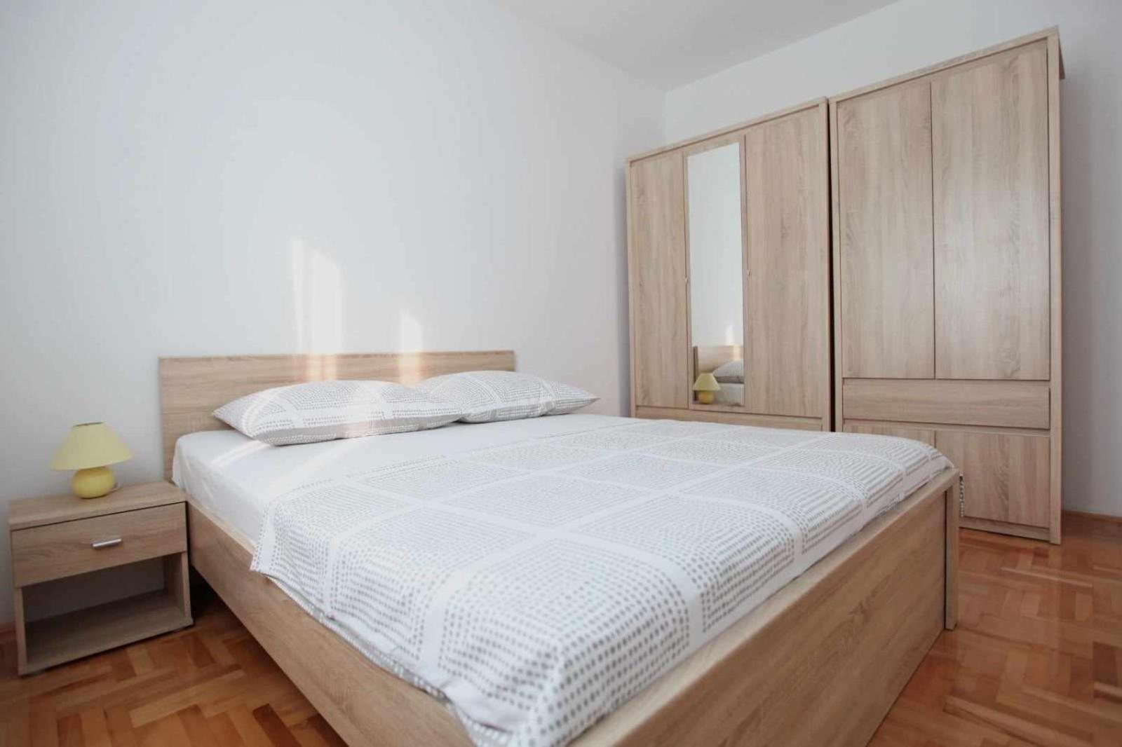 Apartmani Ivana Τρογκίρ Εξωτερικό φωτογραφία