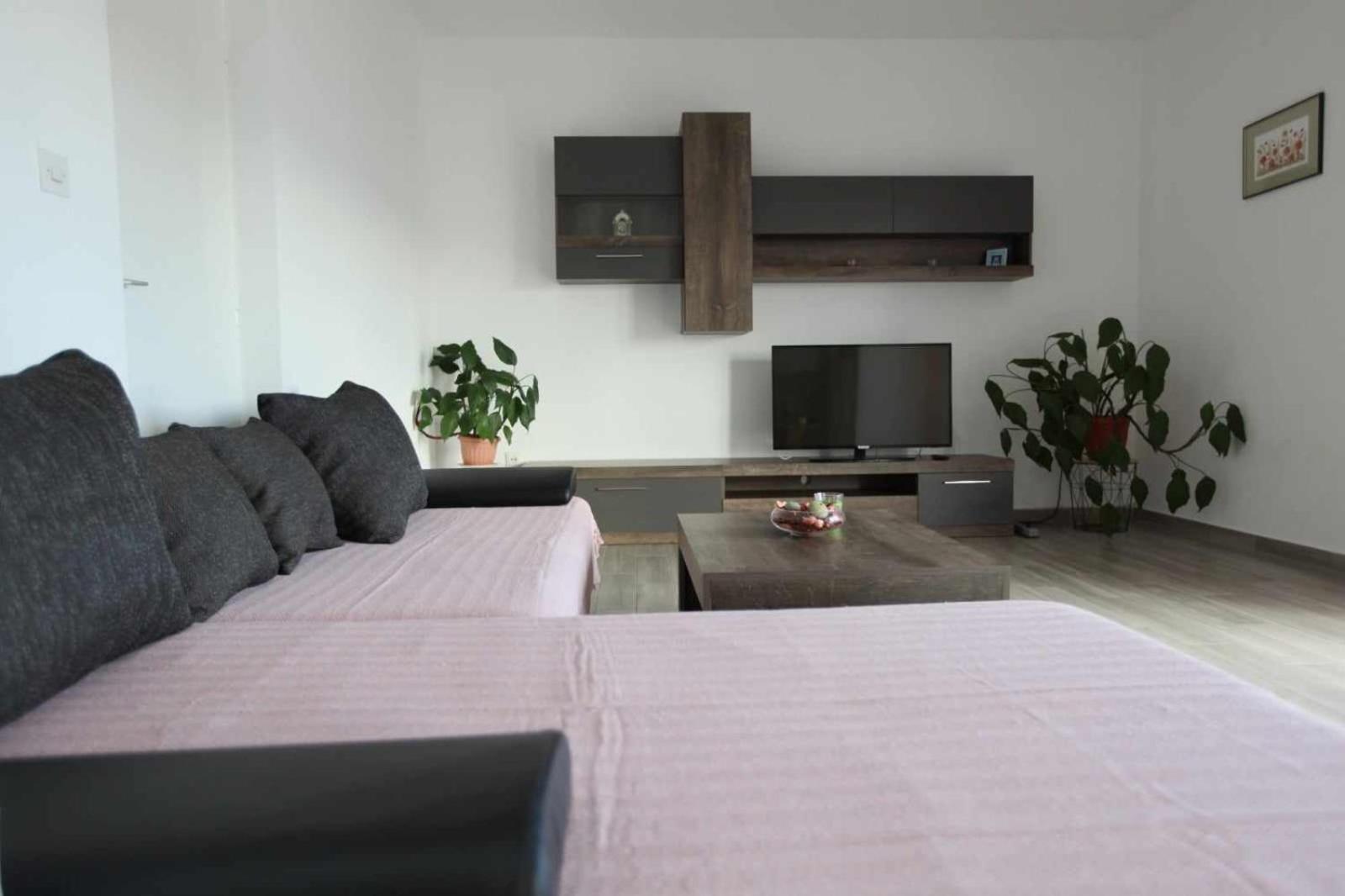 Apartmani Ivana Τρογκίρ Εξωτερικό φωτογραφία