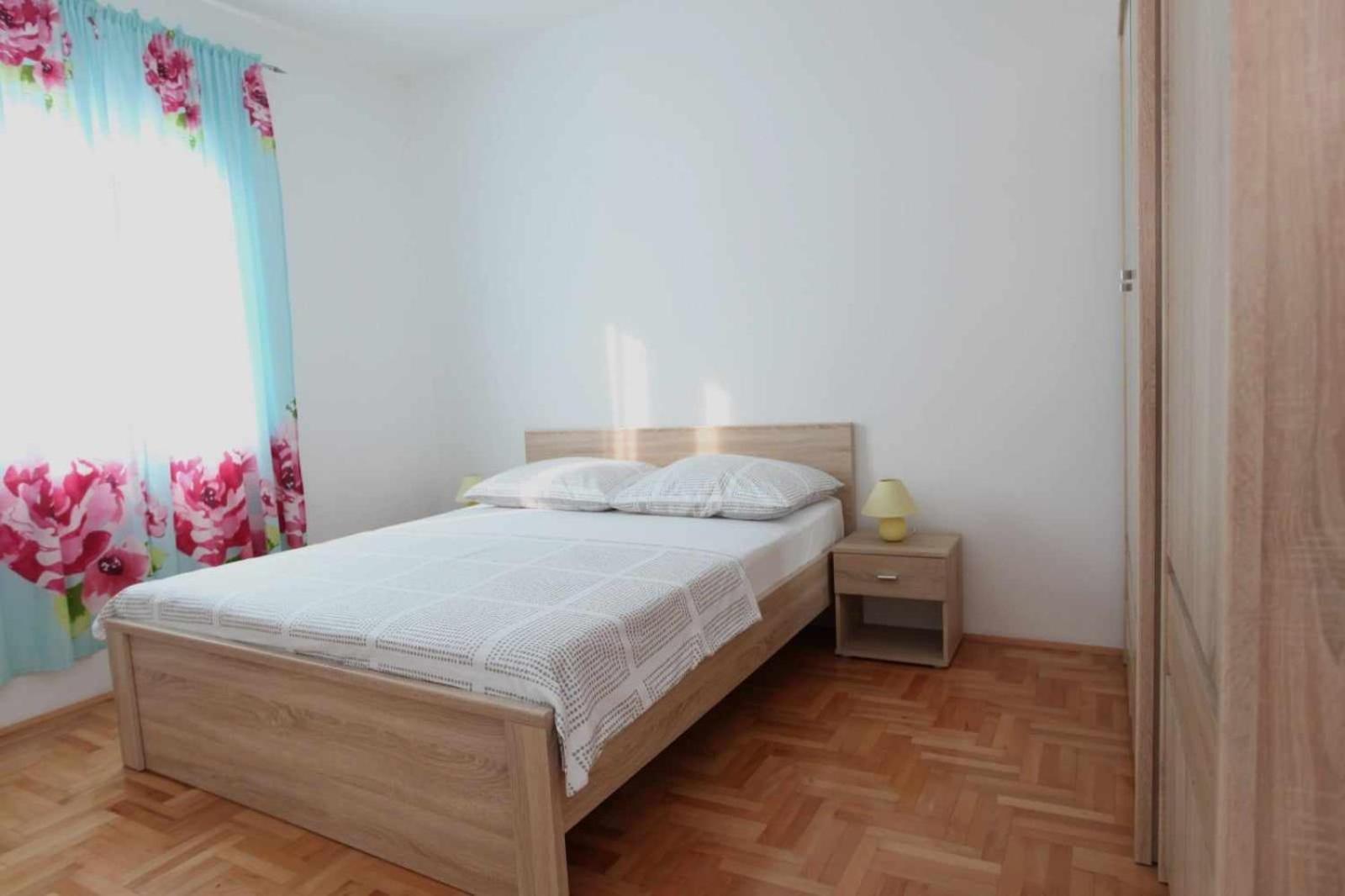 Apartmani Ivana Τρογκίρ Εξωτερικό φωτογραφία
