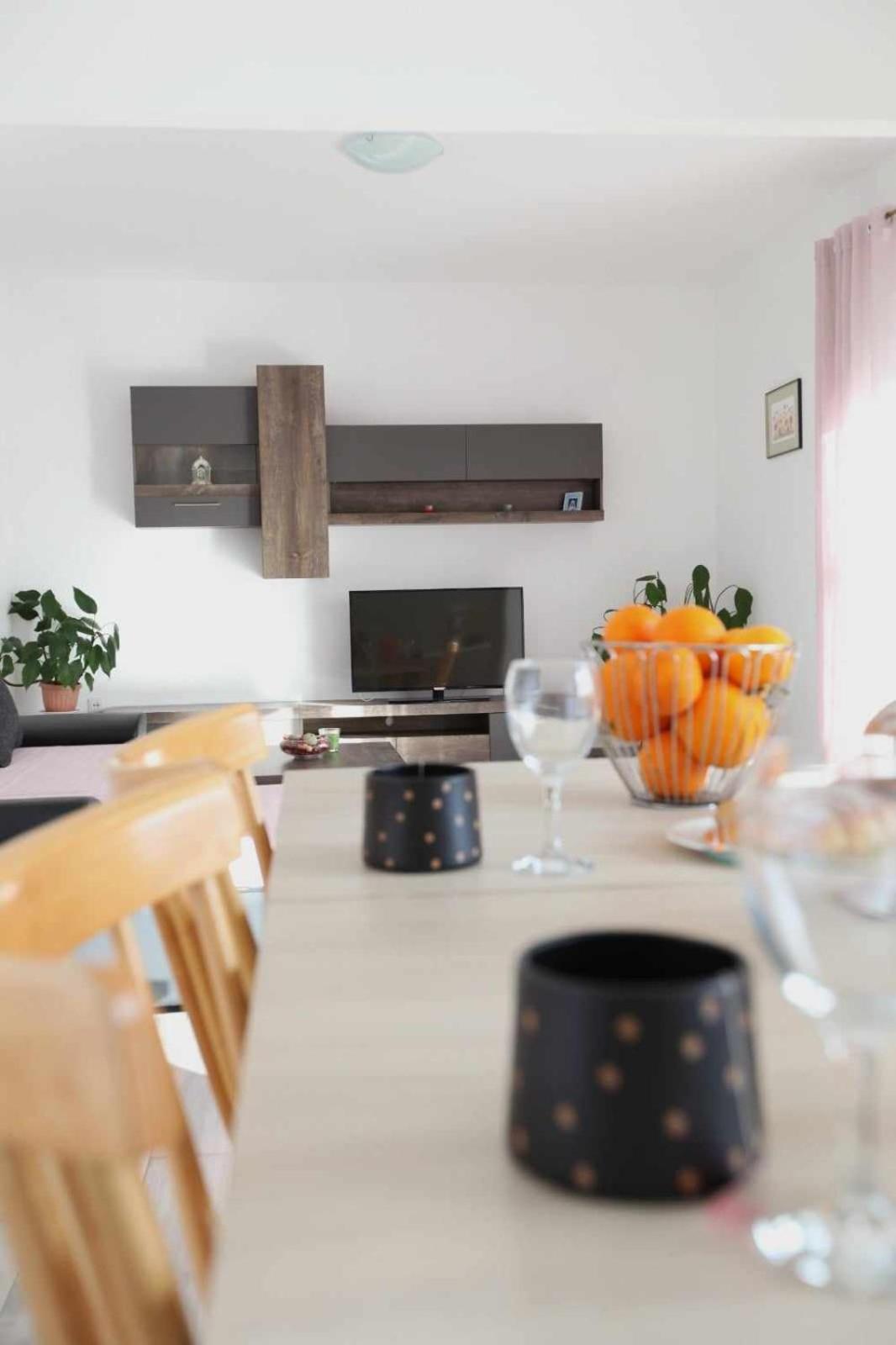 Apartmani Ivana Τρογκίρ Εξωτερικό φωτογραφία