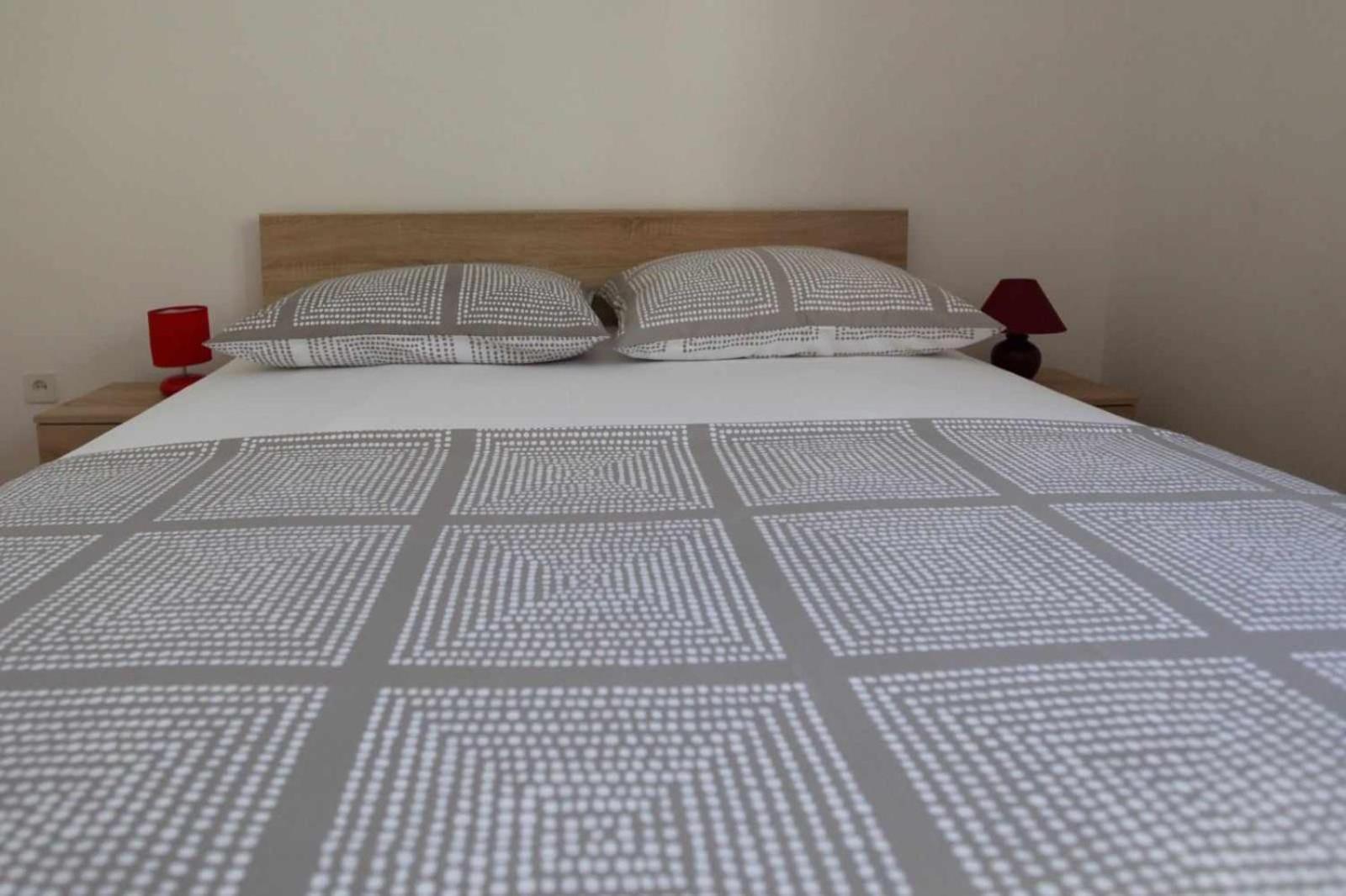 Apartmani Ivana Τρογκίρ Εξωτερικό φωτογραφία